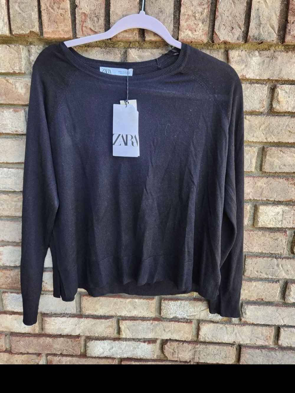 New Women's ZARA Black Soft Side Slits Shirt, RV $77 size Medium